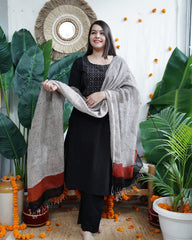 Black Embroidery yoke kurta with linen duppata