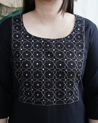 Black Embroidery yoke kurta with linen duppata