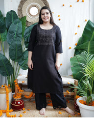 Black Embroidery yoke kurta with linen duppata