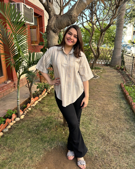 Cream lines free-flow Top