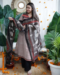 Cream Bindi designer kurta with Linen duppata