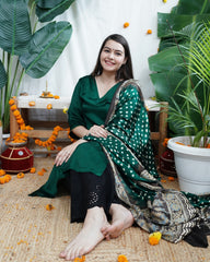 Green Solid Modal Kurta with Bandhani Dupatta