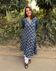 Blue lotus aline kurta with contrast sleeve