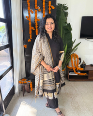 Black big border kurta with chanderi duppata