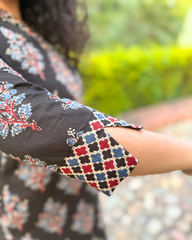Black buta Ban neck kurta