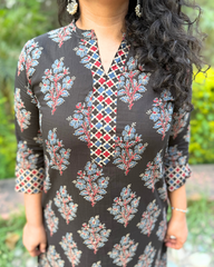 Black buta Ban neck kurta