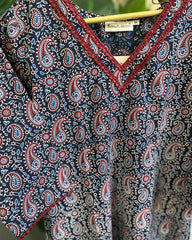 Black Ambi geometric lace kurta