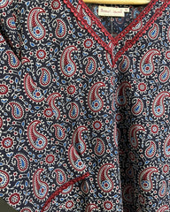 Black Ambi geometric lace kurta