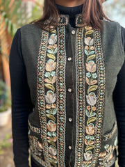 Bottle green embroidered Sidra (waist coat)