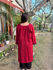 Maroon solid pocket phiran (loose fitting)