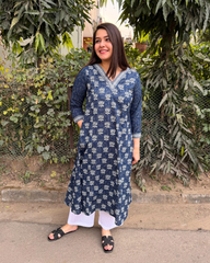 Blue lotus aline kurta with contrast sleeve