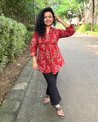 Big flower pintucks top