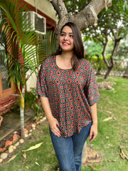 Modal silk geometric top