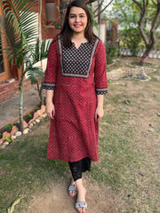 Maroon Bindi Yoke kurta