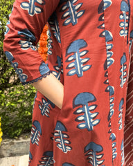 Maroon big buta Aline full suit set