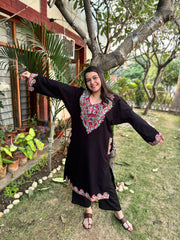 Black embroidered Phiran (Loose fitting)