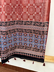 Maroon Ajrakh bindi duppata