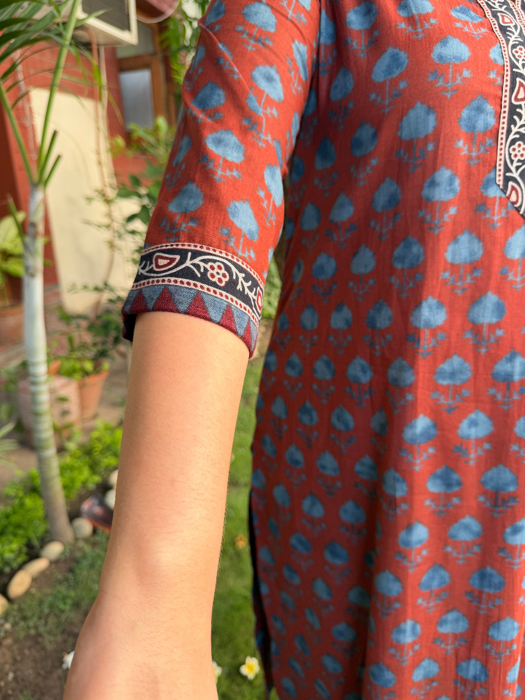 Maroon Blue Buti Ban-Neck Kurta sleeve by Sanskritam