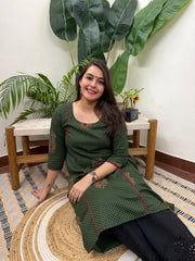 Green bindi aline kurta