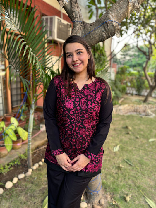 Pink Kanni embroidered short kurti (woollen)