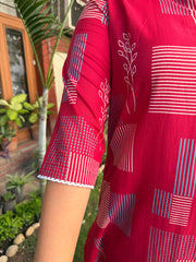 Red Geometric ban neck Kurta