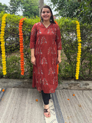 Maroon Buta A-line Kurta With Pocket by MySanskritam