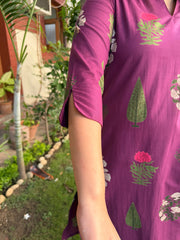 Wine Big Leaf Flower Ban-Neck Kurta sleeve by Sanskritam