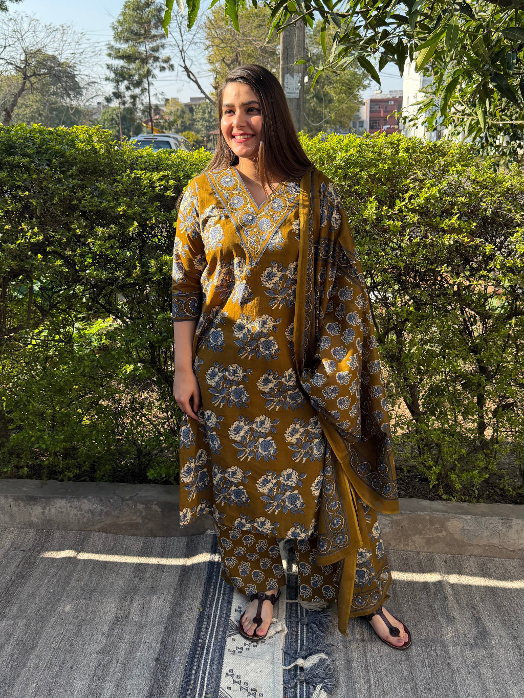 Mehendi green Full Suit Set by Sanskritam