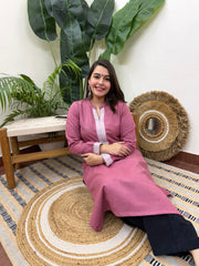 Pink woollen kurta with border