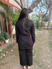Black solid border kurti
