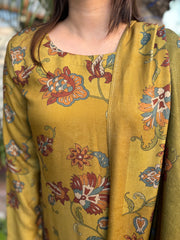 Leaf green Floral Spun suit set