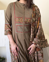 Mehendi green embroidered suit set