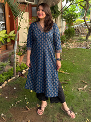 Dark Blue Buti V-neck Kurta by MySanskritam