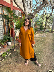 Mustard Kullu patti pocket phiran (loose fitting)