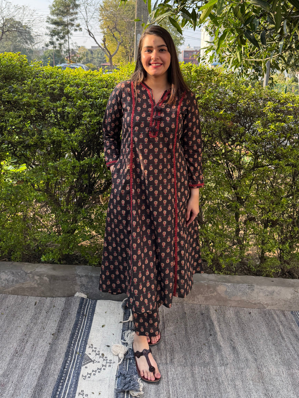 Black Buti Aline Co-ord Set by MySanskritam