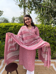Pink sanganeri V neck kurta duppata set