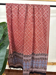 Maroon Ajrakh bindi duppata