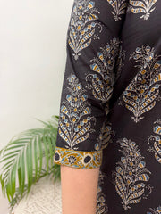 Black Ruhani Kurta