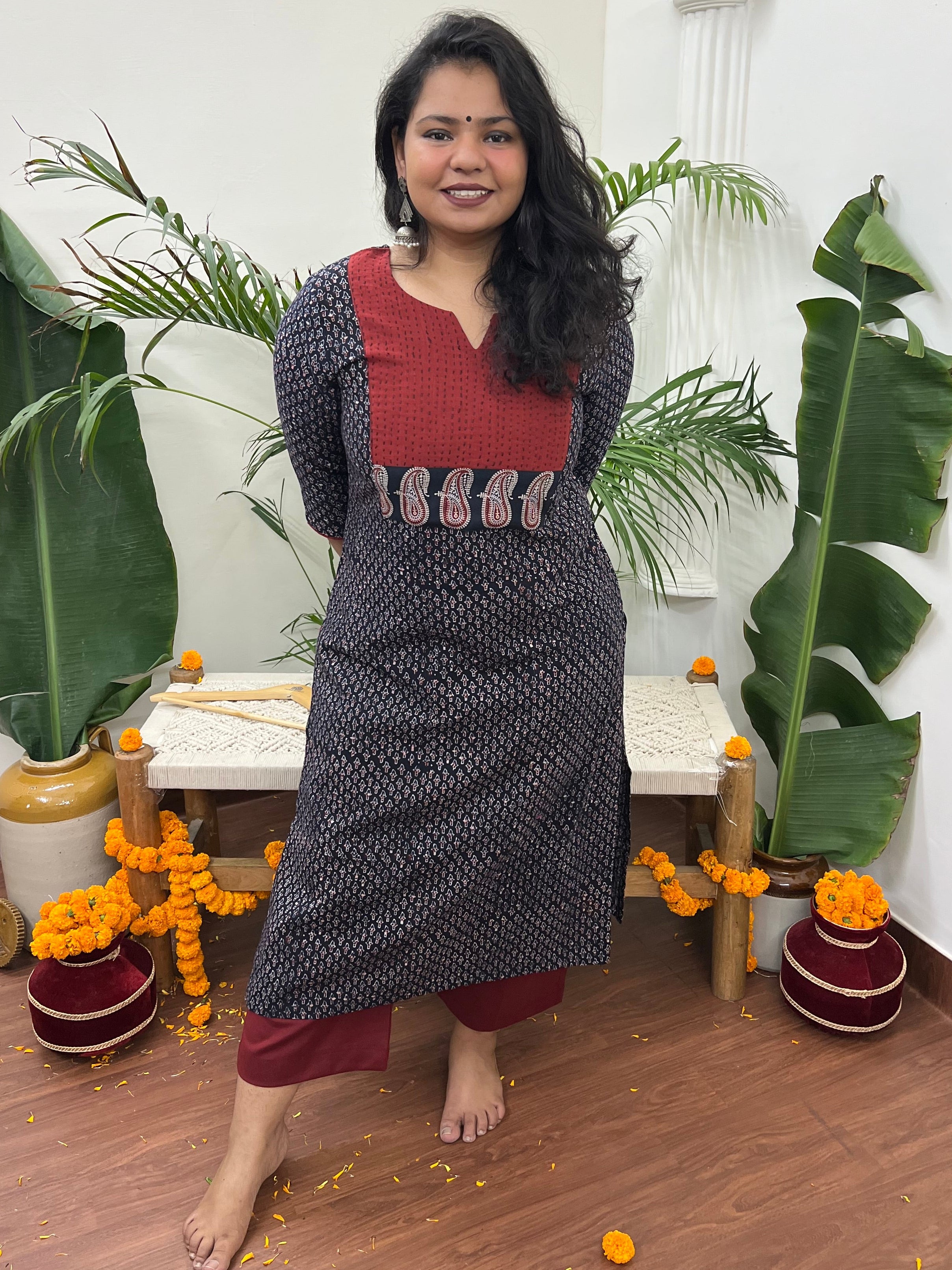 Black Choti buti Ajrakh Yoke kurta - MYSANSKRITAM