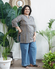 Geometric ban neck kurti
