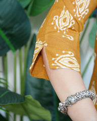 Mustard Ikkat print Kurta