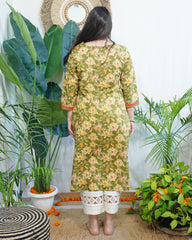 Green Sanganeri yoke kurta