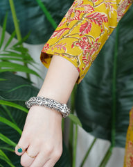 Mustard Sanganeri yoke kurta