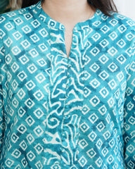 Ferozi geometric ban neck