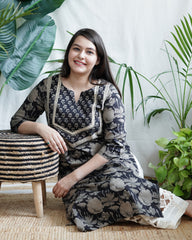 Black Floral Yoke Kurta