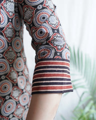 Black Geometric Print Yoke Kurta