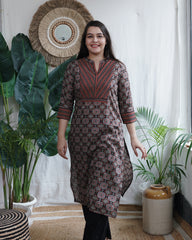 Black Geometric Print Yoke Kurta