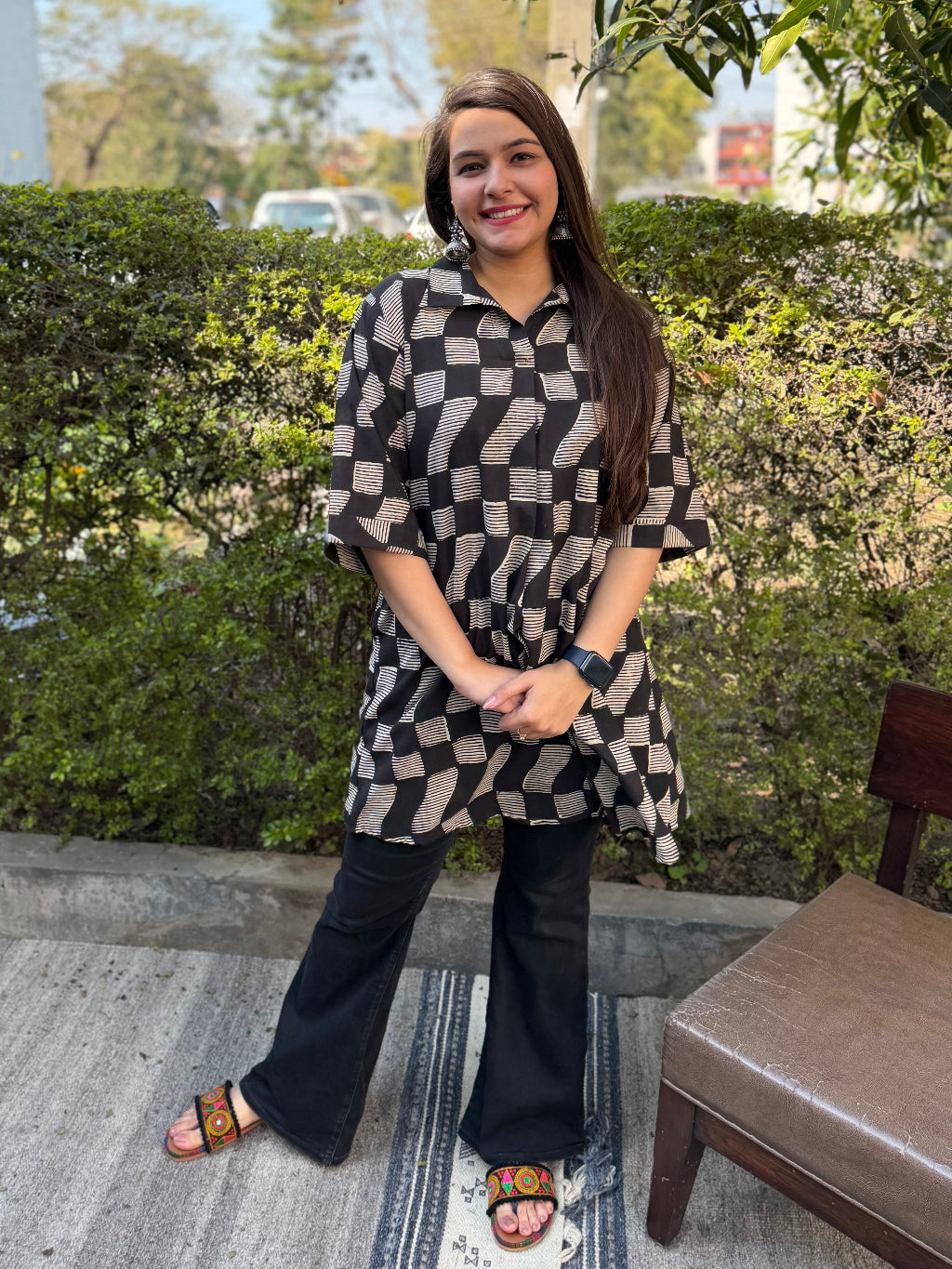 Black Geometric Free Flow Top by MySanskritam