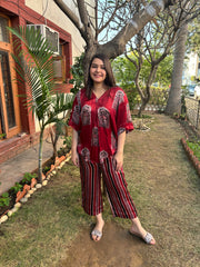 Maroon Jharokha coord set