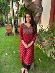 Maroon buti Ajrakh Yoke kurta